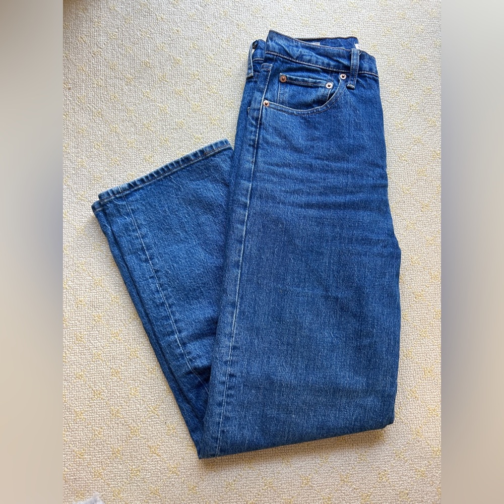 Levi’s ribcage jeans